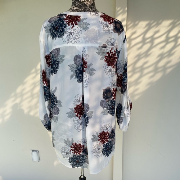 Daniel Rainn white blouse with floral design size XXL - Picture 4 of 5